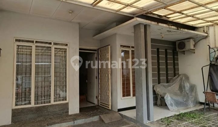 Sewa rumah MURAH FURNISHED siap huni di Taman Kopo Indah