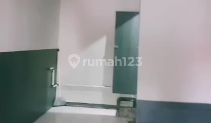 Disewakan Cepat Ruko Strategis Harga Murah