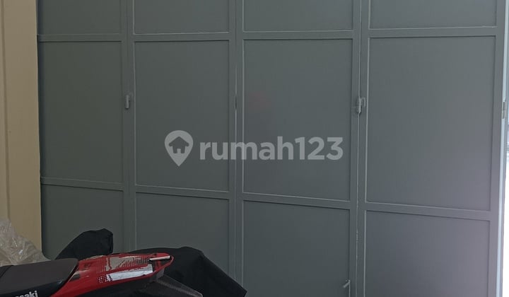 For Quick Rent: Strategic Location Shop House at Sayap Soekarno - Hatta Bandung