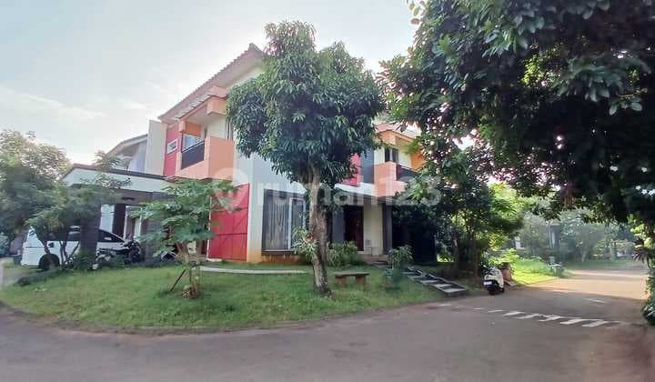 For Sale 2-Story Corner House Move-In Ready BSD Strategic SHM