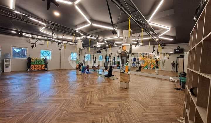 For Sale 2-Story Strategic and Busy Shop House in Pamulang Main Road