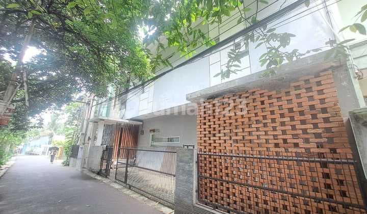 Dijual Turun Harga Kos Kosan 3 Lantai Dekat Kampus Gunadarma Ui Depok Strategis SHM