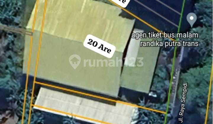 Gudang Strategis di Jalur Utama Provinsi Area Jalan Raya Sempidi