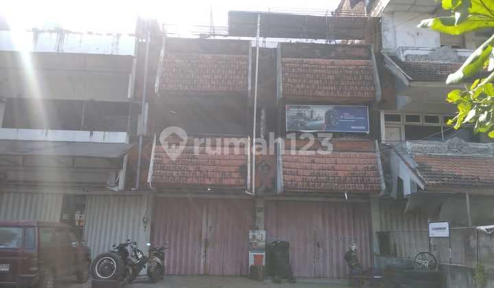 Ruko 3 Lantai Area Cokroaminoto Ubung Dekat Terminal Dan Sekolah