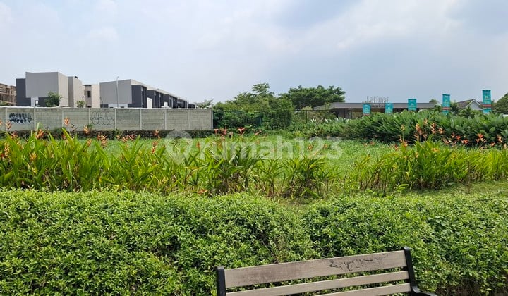For Sale Commercial Plot Suitable for Restaurant Office. Near Toll Road. Station.