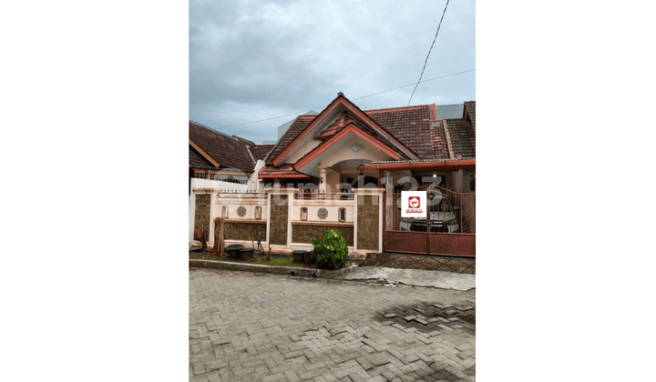 Dijual Rumah Siap Huni SHM di Villa Melati Mas Dekat Pusat Perbelanjaan Bank Sekolah