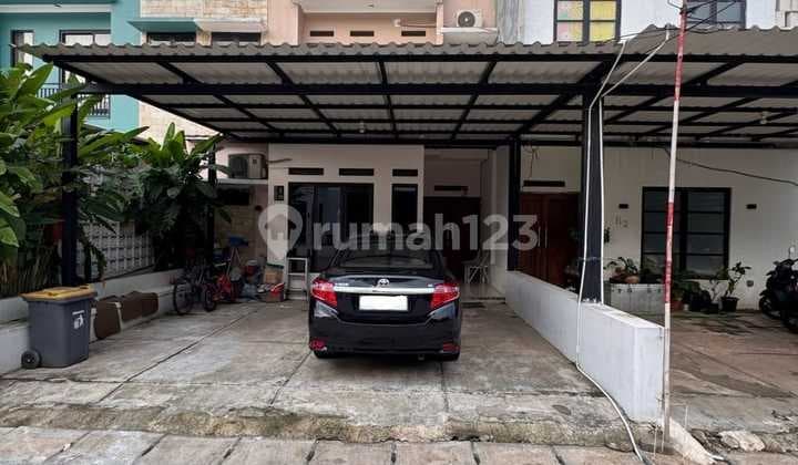 Rumah Rapih Siap Huni Dekat Stasiun Jurangmangu