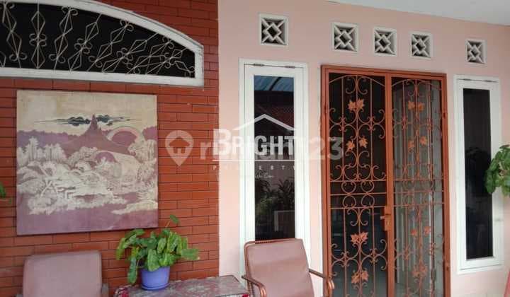 Rumah Luas Lokasi Strategis Siap Huni di Rempoa Tangerang Selatan