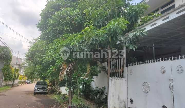 Dijual Rumah Murah Hitung Tanah di Simprug