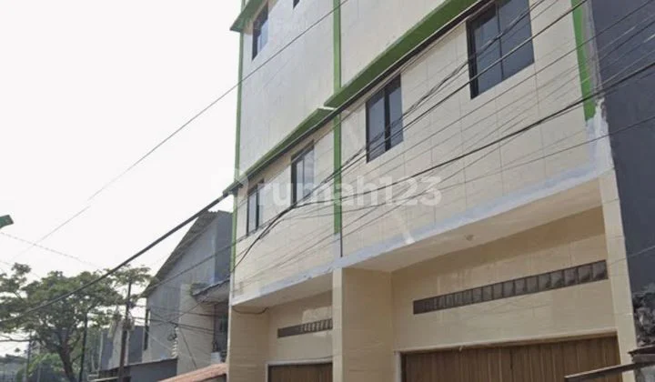 Disewakan ruko 3 lantai 2 unit di menceng, cengkareng ( jakbar ) Disewakan ruko 3 lantai 2 unit di menceng, cengkareng ( jakbar )
