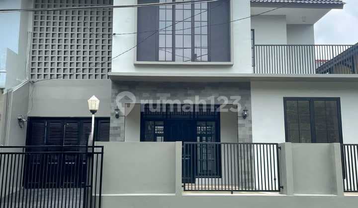 Rumah Strategis Lingkungan Aman & Nyaman Di Bintaro Sektor 5