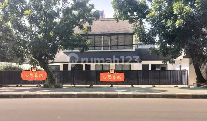 Disewakan Perkantoran Lokasi Strategis Pakubuwono Jakarta Selatan