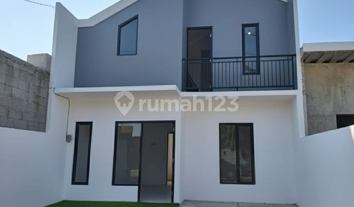 Strategic Flood-Free Mezzanine House with Certificate of Land Ownership