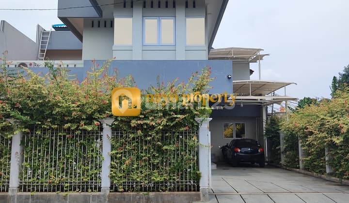 Rumah Mewah Siap Huni Full Furnished Dalam Komplek Cikunir Bekasi