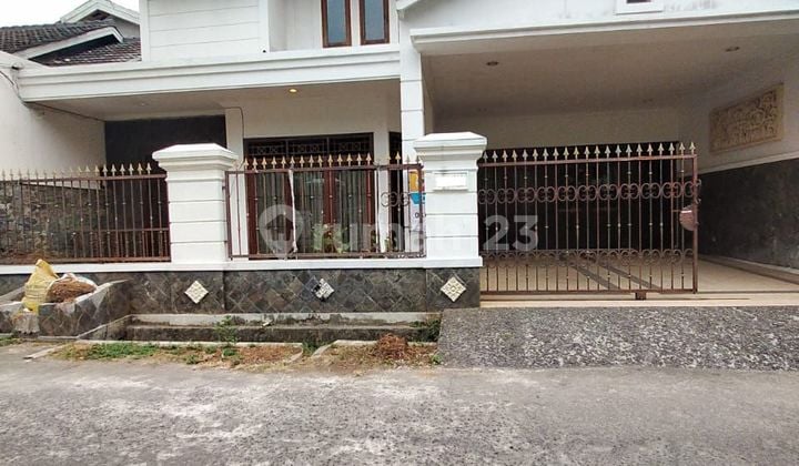 Rumah Bagus Siap Huni Dalam Komplek di Jatiwaringin Pondok Gede