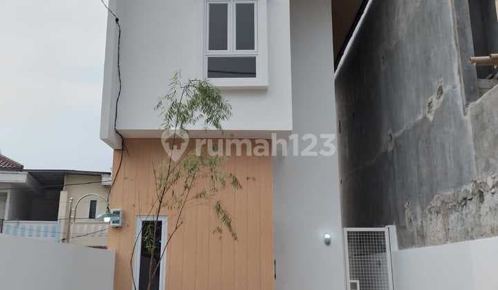 Brand New Rumah Compact Modern Japanese Style Petukangan Jaksel