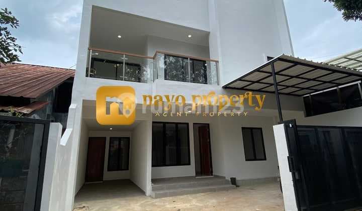 Rumah Bagus Dalam Komplek Strategis Dekat Tol di Jagakarsa