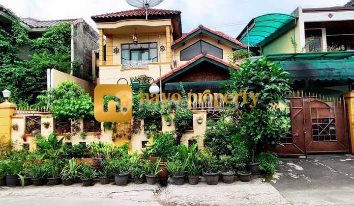 Rumah Bagus Dalam Komplek Strategis di Pondok Bambu Jakarta Timur