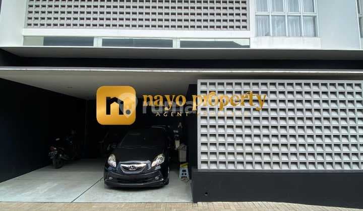 Rumah Bagus Furnished Dalam Cluster Strategis di Caman Jatibening