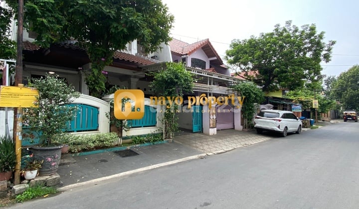 Good House Suitable for Office on Main Road of Kayuringin Complex