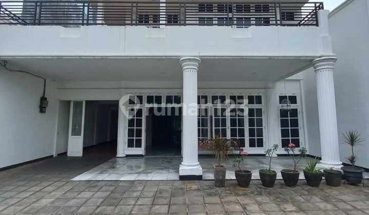 Dijual Cepat Rumah Klasik Premium Strategis Menteng Jak Pus