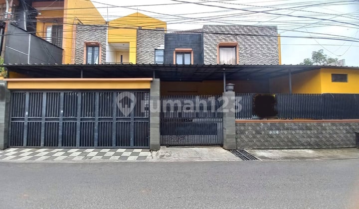Dekat Binus Kemanggisan Dijual Rumah Kost 20 Kamar - Full