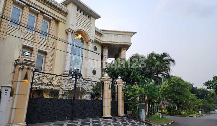 Dijual Premium House Pondok Indah, Hoek dan Siap Huni