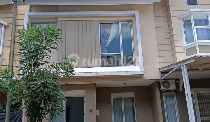 Disewakan Rumah 2 Lt Cluster Padova @Milano