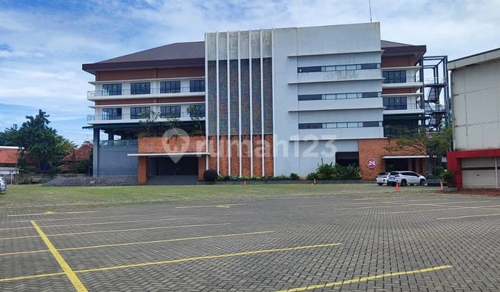 Dijual Gedung Diklat & Hotel Baru di Tangerang, Lokasi Strategis