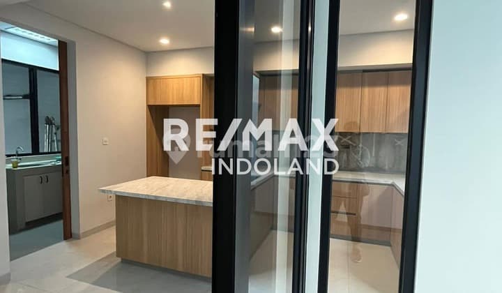 Rumah Mewah 2 Lantai di Permata Hijau Ii, Lokasi Strategis di Kebayoran Lama