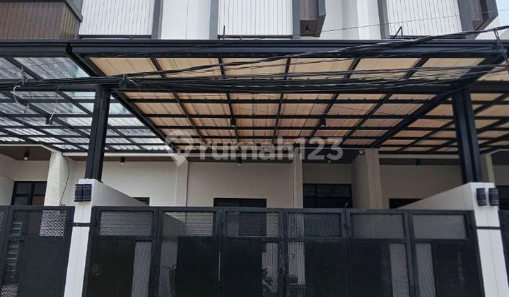 3-Story House for Sale in Duri Kepa, West Jakarta - Strategic Location