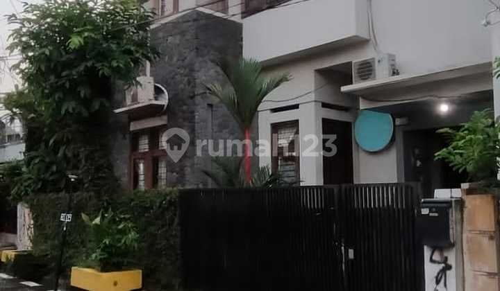 Dijual Rumah Modern Arsitektur - layout ramah anak, 5 menit ke LRT Jatibening