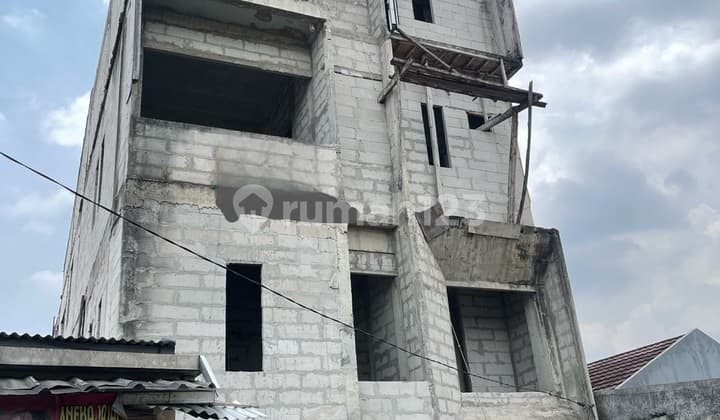 Kostan Investment House Bintaro Area 13 Rooms