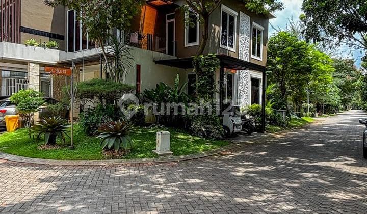 Rumah Mewah Siap Huni di Bintaro - Lokasi Prestisius & Nyaman (IA)