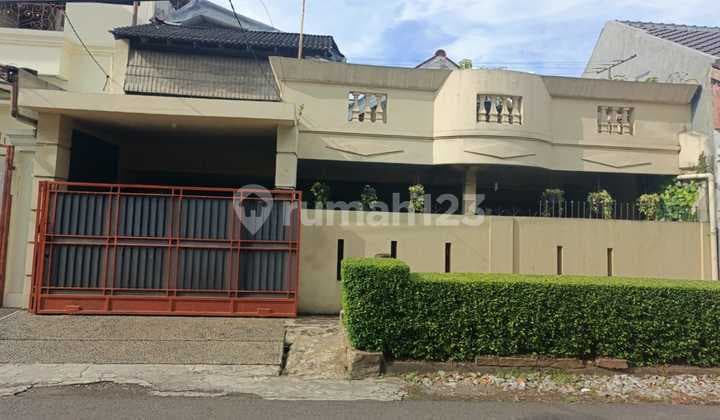 D jual rumah D Rawamangun timur dekat dengan rumah sakit persahabatan tinggal jalan kaki dan mall arion