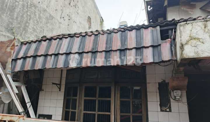 Di Jual Rumah Tidak Layak Huni Tebet Dalem Jakarta Selatan Jalan 1Mobil Bebas Banjir