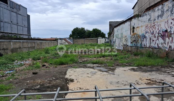 Tanah Kosong untuk Usaha di Jombang Pondok Aren Bintaro