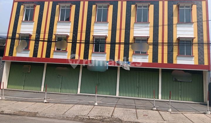 Ruko Gandeng 2 Pinggir Jalan Raya Karawaci Tangerang