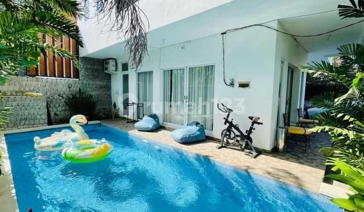 TOP URGENT VILLA FOR SALE UMALAS KEROBOKAN LOCATION NORTH KUTA BADUNG