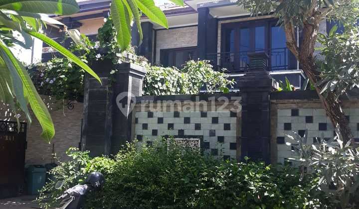 Hot List of Villas for Sale in Goa Gong Jimbaran, South Kuta, Badung