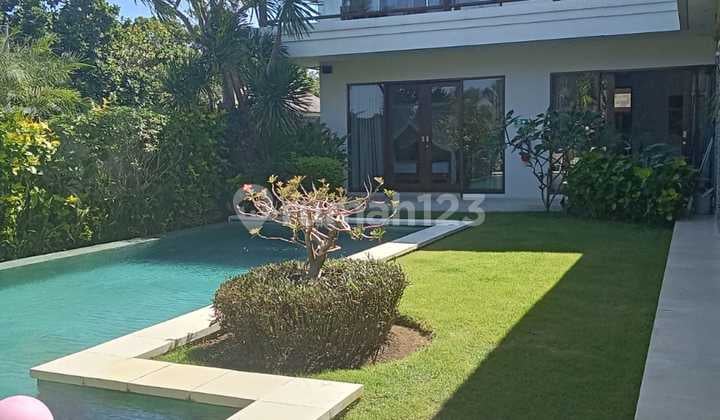 Hot List for Sale Luxury Villa View of Rice Fields Location Batu Bolong Canggu North Kuta Badung
