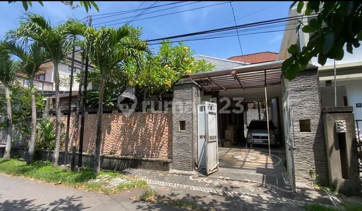 Guaranteed Closing For Sale House Located in Tukad Batanghari Renon South Denpasar