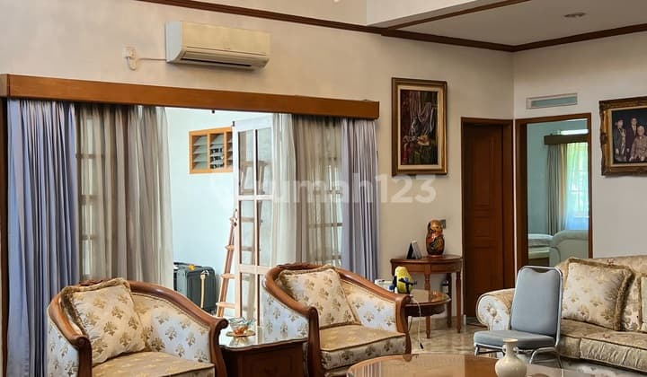 Villa Delima Dijual Rumah Klasik Yang Cantik Di Bawah Harga Pasar