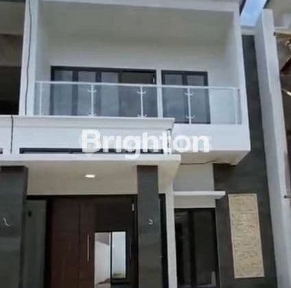 RUMAH BAGUS MASIH BARU MODERN MINIMALIS MASIH ADA HALAMAN BELAKANG CIMANGGIS