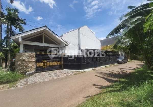 Rumah Luas SHM di Tanah Tinggi Dekat Pusat Kota Tangerang