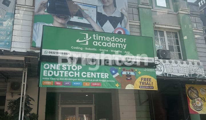 Ruko 4 Lantai Lokasi Strategis Bagus untuk Investasi