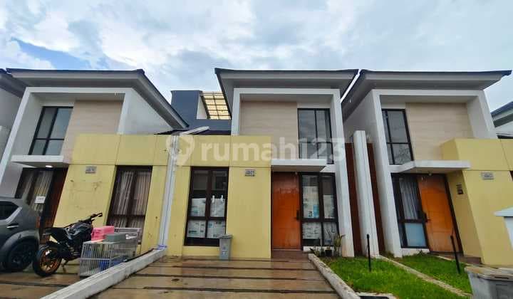 For Rent House Prime Location