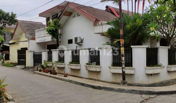Dijual Rumah 1 Lantai Dihoek Diperum Pondok Pekayon Indah Bekasi Selatan