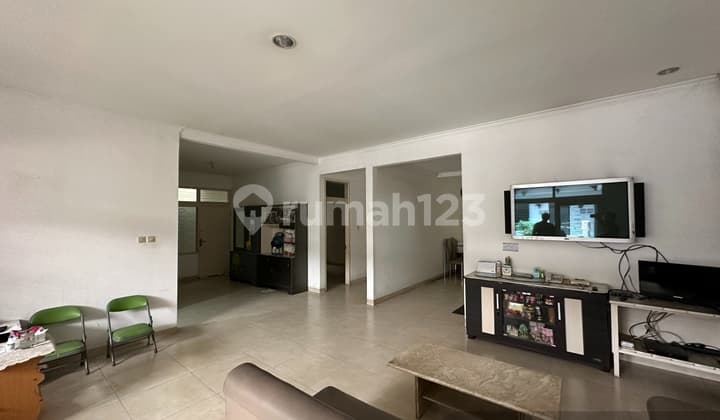 Rumah 2 Lantai Luas 620m² Siap Huni Dekat Terusan Pasirkoja Kopo di Pasir Koja