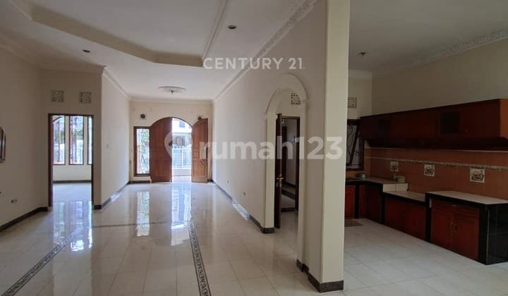 Rumah Luas 200 Mtr Dekat Metro Margahayu Dekat RS Al Islam Bypass